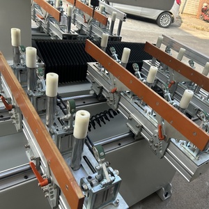 Machine à mortaiser le bois CNC automatique MSK1500 Mustang 1500 mm, haute productivité pour le perçage de trous dans les cadres de portes - Product Image 3