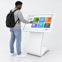 65 İnç 4K Dokunmatik Ekranlı Kiosk Standı Windows Hepsi Bir Arada Bilgisayar Otobüs Durağı için İnteraktif Dijital Tabela