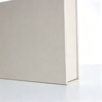 Boîte cadeau en carton solide jetable de luxe moderne de forme de livre magnétique personnalisée avec logo personnalisé