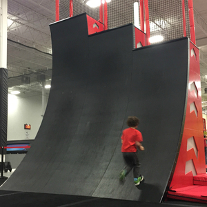 Parque de Aventuras Deportivo Interior, Desafío Juvenil de American <span class=keywords><strong>Ninja</strong></span> Warrior, Obstáculo de Escalada, Pared Triple Curva con Barandilla - Product Image 4