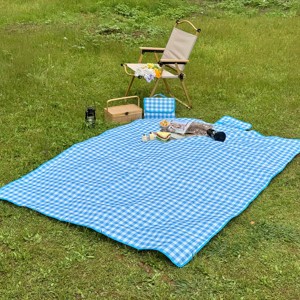Alfombra de Picnic Plegable Portátil de Buena Calidad para Exteriores, Resistente a la Humedad y al Agua, con Diseño Geométrico - Product Image 3