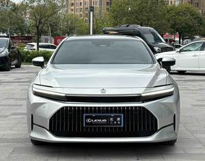 Toyota Crown d'<span class=keywords><strong>occasion</strong></span> (importée) berline 2024 édition 2.5L HEV - Product Image 3