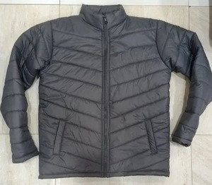 Veste bomber pour homme de qualité supérieure, légère, coupe-vent, pour une utilisation hivernale, disponible à un prix raisonnable - Product Image 4
