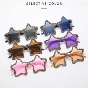 Gafas de Sol Personalizadas con Logotipo, Modernas, Coloridas, con Forma de Estrella Brillante, Protección UV400, con Pedrería, Pentágono, para Hombre y Mujer - Product Image 6