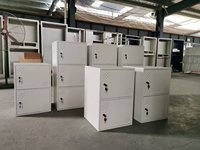 Petit meuble de rangement moderne blanc à une porte verrouillable en acier, écologique, multi-usages, pour la maison, le bureau, la chambre, l'entrepôt