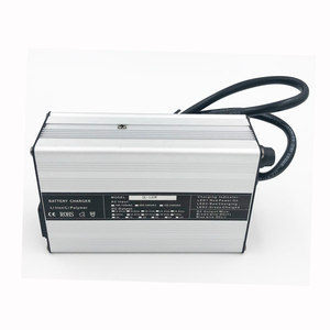<span class=keywords><strong>Cargador</strong></span> de Batería de Litio LiFepo4 Li Ion de 12V <span class=keywords><strong>24V</strong></span> 36V 48V 60V 72V 144V para <span class=keywords><strong>Scooter</strong></span> Eléctrico - Product Image 4