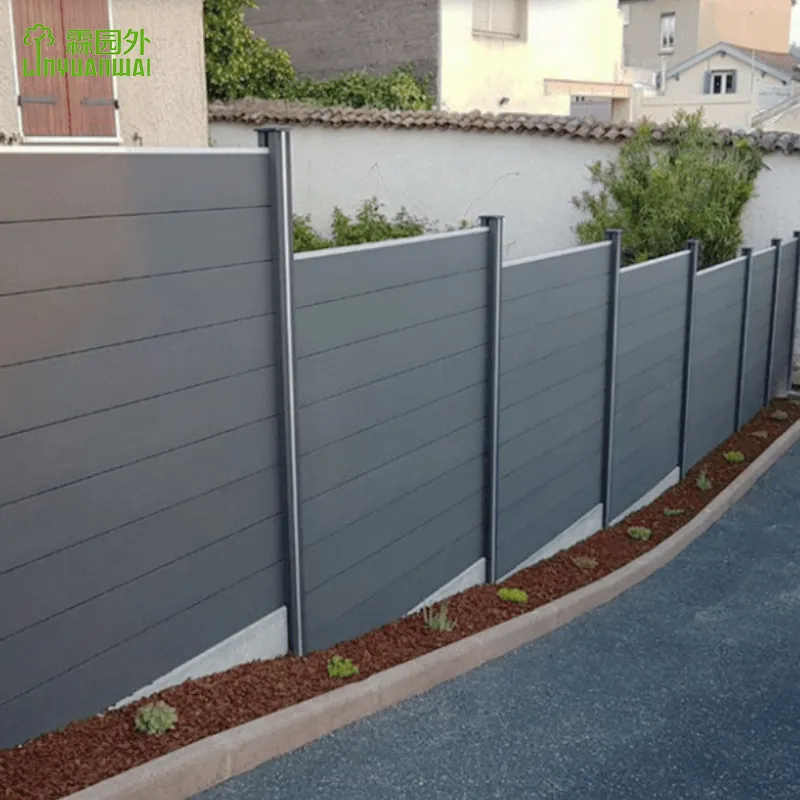 Panneaux de clôture bricolage Wpc Clôture privée extérieure composite Wpc