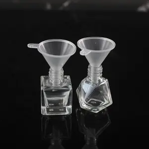 Wholesale Plastic Small mini Funnels For Perfume Liquid Essential Oil Filling Empty Bottle Packing Tool