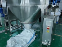 Découpeuse de sacs automatique à conception modulaire pour une installation flexible et adaptable