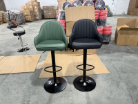 Meilleures ventes : Tabourets de bar confortables à prix de gros, chaises de bar pour îlot de cuisine et salle à manger, idéales pour boutiques et gîtes.