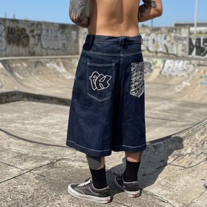 Shorts en jean décontractés pour homme, taille mi-haute, coupe droite, avec imprimé lettres, délavage moyen, 100% coton, nouvelle collection été, par des experts de la mode 3 étoiles - Product Image 3