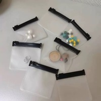 Emballage de bijoux en plastique personnalisé, petite pochette transparente en PVC, sacs cosmétiques transparents avec fermetures éclair