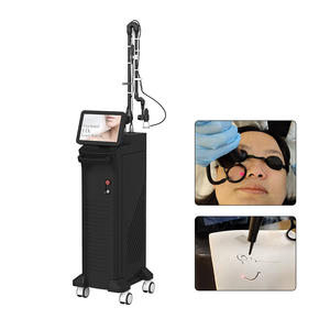 Equipo láser estético, máquina láser fraccional de CO2 para el tratamiento y solución de problemas faciales. - Product Image 3