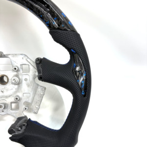 Für Ford Falcon FG XR XR6 XR8 Carbon-Faser-Lenkrad mit LED, Anpassbar und Großhandel - Product Image 3