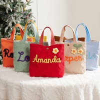 Sac fourre-tout en velours côtelé personnalisé avec nom brodé en chenille, lettrage 3D doux, mini sac à fermeture à bouton-pression avec breloque florale