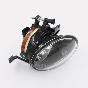 Volkswagen ไฟตัดหมอกหน้าฮาโลเจน12V สำหรับ Touareg Golf 6 Sagitar Jetta Tiguan Bora Touran Caddy - Product Image 1