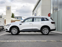 Voiture d'occasion haut de gamme : Renault Koleos 2019, sièges en cuir, toit ouvrant panoramique, conduite à gauche