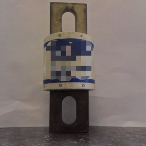 Nice Shawmut A70q300 300 fusible Type 4 700 Vac Fwp300 nouveau Original prêt Stock automatisation industrielle Pac dédié Plc <span class=keywords><strong>Prog</strong></span> - Product Image 1