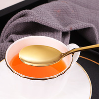 Ensemble cuillère et fourchette en acier inoxydable 304, finition miroir, compatible lave-vaisselle, durable, réutilisable, design minimaliste, couverts de cuisine longs
