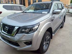 Nissan Paladin promotionnel, SUV 7 places, 4x4, écran de contrôle central de 13 pouces, 2.0L Euro 6, Nissan 8AT automatique, SUV - Product Image 6