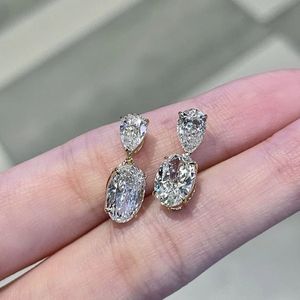 Xinfly Luxulry - Colgante de Oro Real de 18K con Diamante Cultivado en Laboratorio de 1.5CT Ovalado y Diamante en Forma de Gota de Agua de 0.5CT, Sin Cadena - Product Image 1