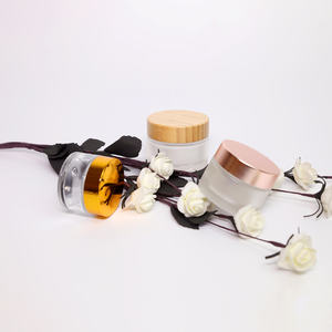 Pot en verre mat avec couvercle en métal noir/argent/or pour crème pour le visage et soins de la peau 30g - Product Image 3