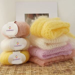 Charmkey, venta al por mayor, hilos de Mohair suaves, grosor medio, tejido a mano, ganchillo, gran oferta, hilos mezclados de <span class=keywords><strong>Mohai</strong></span> para suéter - Product Image 1