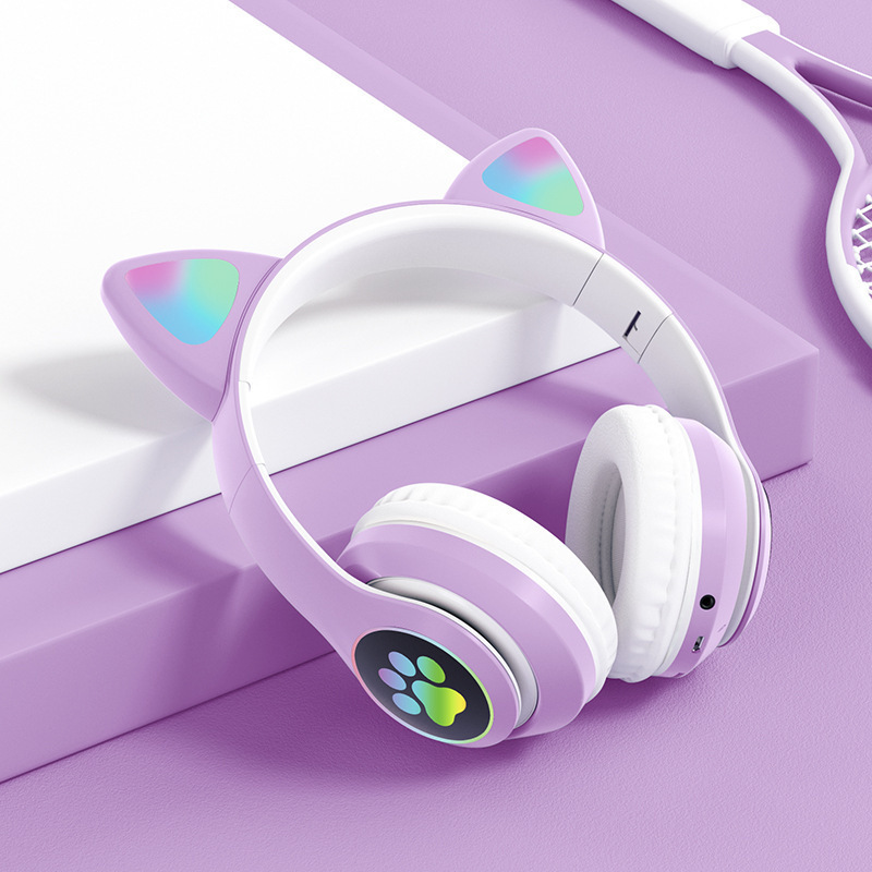 Écouteurs lumineux violets et mignons - Emplacement pour carte - Utilisation filaire