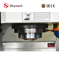 Centre d'usinage vertical CNC 5 axes VMC850 FANUC, haute précision, changement d'outil automatique Taïwan pour la fabrication de moules