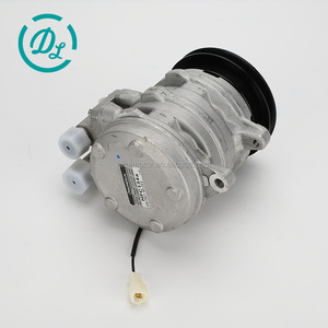 Compresor de Aire Acondicionado EexcavaStart 172460-18100 para Miniexcavadora ViO55, Reemplazo Confiable de Alto Rendimiento, Motor 4TNV88 - Product Image 2