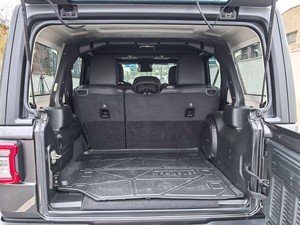 Voitures d'occasion en promotion Rubicon2024 SUV Euro VI Sièges en cuir - Product Image 6
