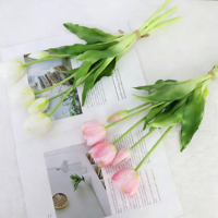 Bouquet de tulipes artificielles en PVC souple de haute qualité, réaliste, 40 cm, pour mariage, table, fait main, fête des Mères, remise de diplôme, vente en gros 9