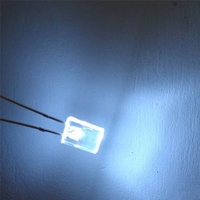 Vente en gros de puces LED carrées HLX 2x3x4mm, double couleur (rouge et vert, bleu et blanc), 5V, à montage traversant, certifiées ISO9001