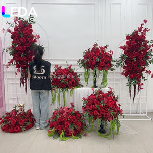 Décoration de réception de mariage LEDA, arrangements floraux en soie, chemin de table en fleurs artificielles rouges, centre de table en boule florale - Product Image 6