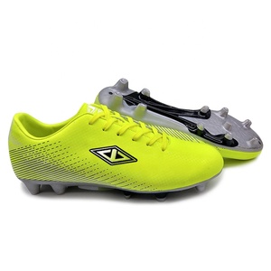 <span class=keywords><strong>Scarpe</strong></span> da Calcio Sportive da Uomo Best Seller, Suola per Interni ed Esterni, per Campi in Erba Sintetica - Product Image 1