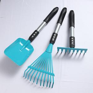 พลั่วตักดินยี่ห้อ Yilu สีฟ้า พลาสติกทรงสี่เหลี่ยม ด้ามจับสแตนเลส สำหรับทำสวน ใช้งานกลางแจ้ง และชายหาด - Product Image 4