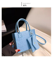 Nouveau Sac à Main Polyvalent 2025 en Feutre Texturé, Motif Géométrique Tendance, Durable, Porté Épaule ou Croisé, Modèle Mère-Fille
