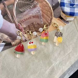 CHENXI Porte-clés et breloques en résine et acrylique en forme de crème glacée, style Kawaii, accessoires pour sacs, cadeaux - Product Image 2