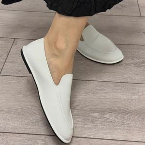 Minimalist Style Leather Flat <b>Shoes</b> with One Foot Design for Comfortable Commuting and Lazy Women's <b>Shoes</b> - Product Image 2