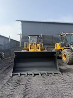 Chargeuse sur pneus LiuGong ZL50CN 5 tonnes avec moteur Weichai d'origine, faible nombre d'heures de fonctionnement, pour la construction