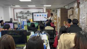 ตัวต้านทานแบบฟิล์มหนา CRCW121047K0JNEAIF-SMD CRCW1210-IF 200 47K 5% ET1 E3ส่วนประกอบแบบพาสซีฟ - Product Image 3