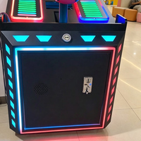 Máquina de tiro recreativa para interiores operada con monedas, juego de arcade mini de PVC, centro de entretenimiento con tickets