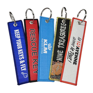 Tùy Chỉnh Cá Nhân Logo Thương Hiệu Đôi Hai Mặt Thư Thêu Keychain Dệt Vải Thẻ Chìa Khóa - Product Image 1
