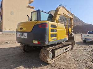 2023 di consegna rapida <span class=keywords><strong>SDLG</strong></span> 75 escavatore cingolato <span class=keywords><strong>8ton</strong></span> resistente resistente motore Diesel pista di gomma per i paesi in via di sviluppo progetti - Product Image 2