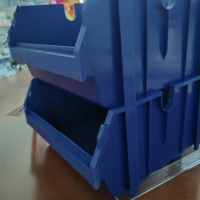 Cages d'engraissement pour crabes marins (Crabes de mer) à pois, pour élevage en système RAS intérieur, approvisionnement direct usine