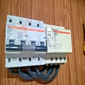 Plc No.1 Multi9 <strong>Nc100h</strong> C80a 415v + Vigi Nc100 0.300a [alle] for Warranty Product - Product Image 1