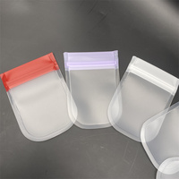 Pochette d'emballage en plastique transparent avec logo d'entreprise d'impression personnalisée Sac fourre-tout en plastique PVC givré mat transparent
