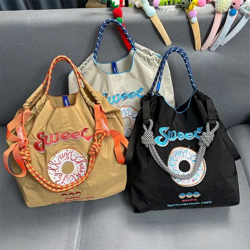 Custom Embroidered Painting Printed Friendly Canvas Sturdy Handbag Tote Bag Gentle Woman