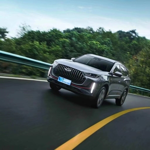 سيارة شيري تيجو7 بلس بنزين موديل 2025 سيارة جديدة محرك 1.5TCI ناقل حركة CVT الإصدار الفاخر - Product Image 4