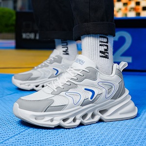 Calzado deportivo informal para hombre, personalizado al por mayor, con plantillas cómodas, diseño transpirable, talla grande 44, apto para todas las estaciones. - Product Image 4